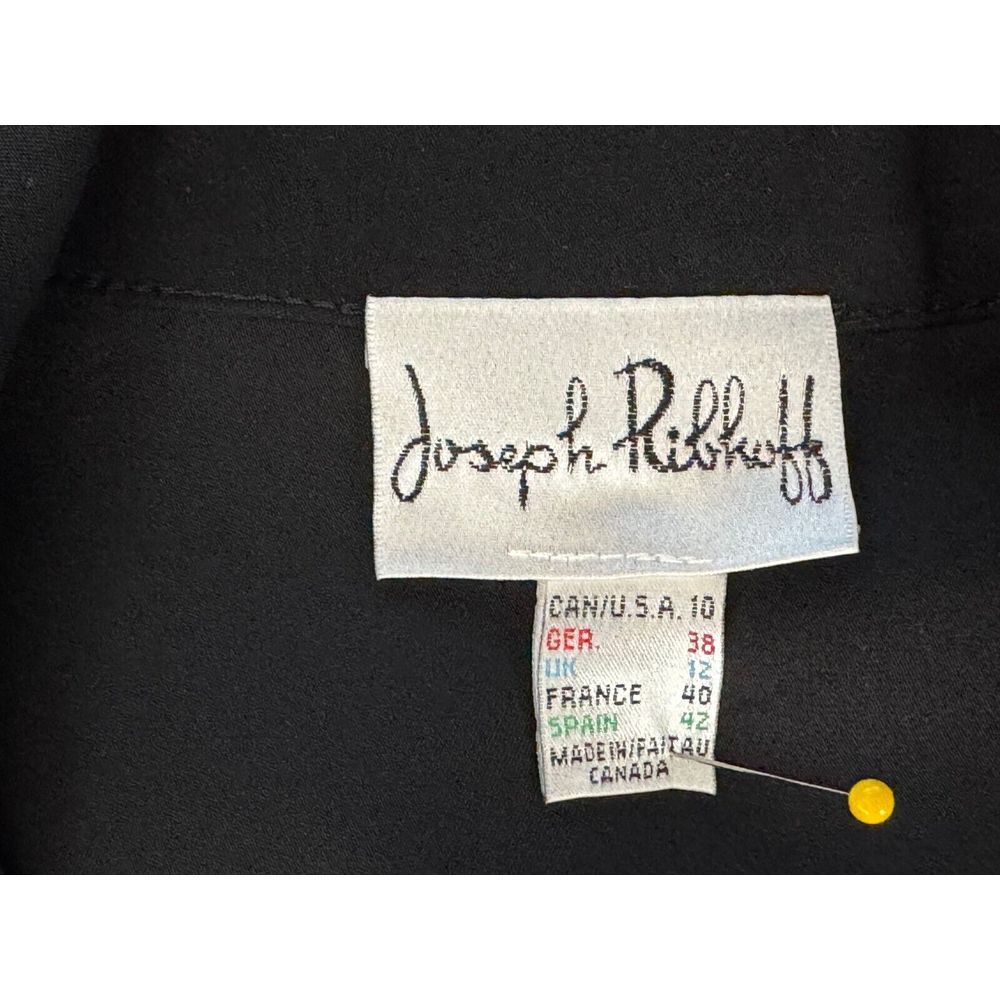 Black Women's Ruffled Hem Blazer Jacket - Picture 6 of 16